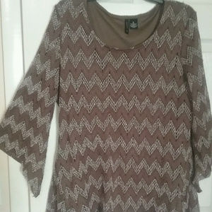 Adorable lightly used top